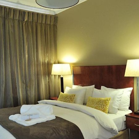 Protea Hotel Hatfield Apartments Pretoria-Noord Kültér fotó